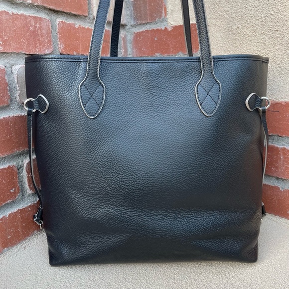 LODIS Bliss Leather Tote with Wristlet in Black & Brocade Scarf~Accessory Bundle - Picture 3 of 13